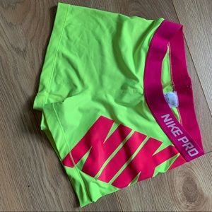 Women’s Nike pros